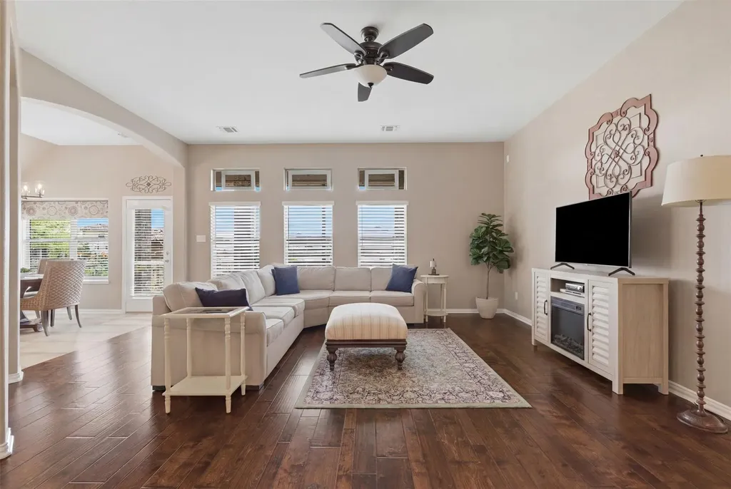 2568 Santa Barbara Loop Round Rock TX 78665