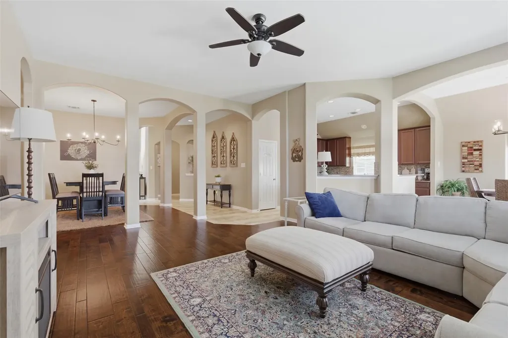 2568 Santa Barbara Loop Round Rock TX 78665