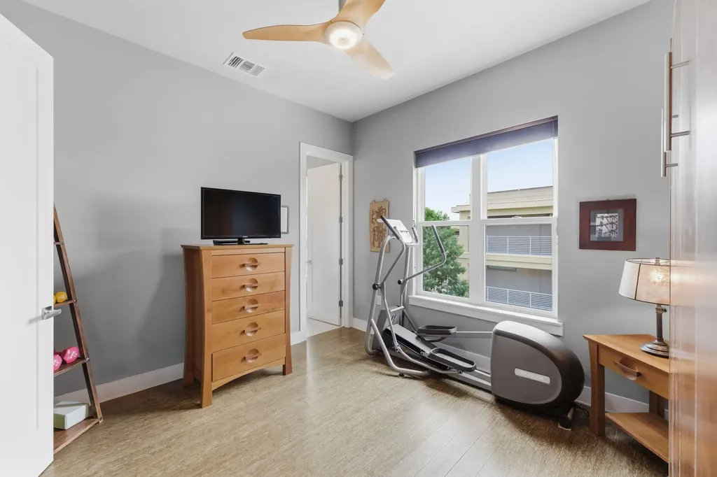 2712 S 5th Street Austin TX 78704