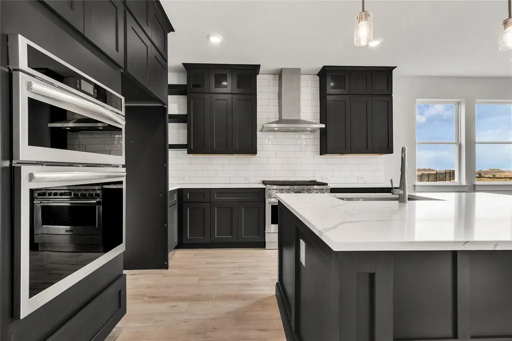 8500 Red Bottle Brush Road Lago Vista TX 78645