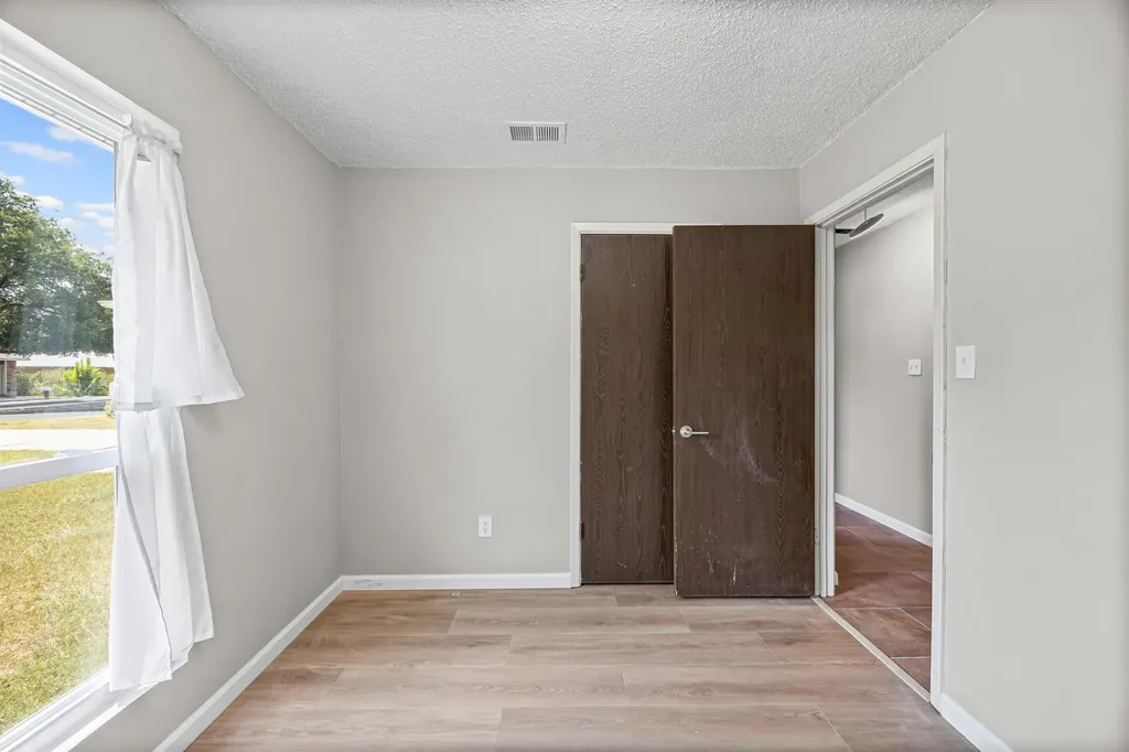 1206 S Trace Drive Austin TX 78745