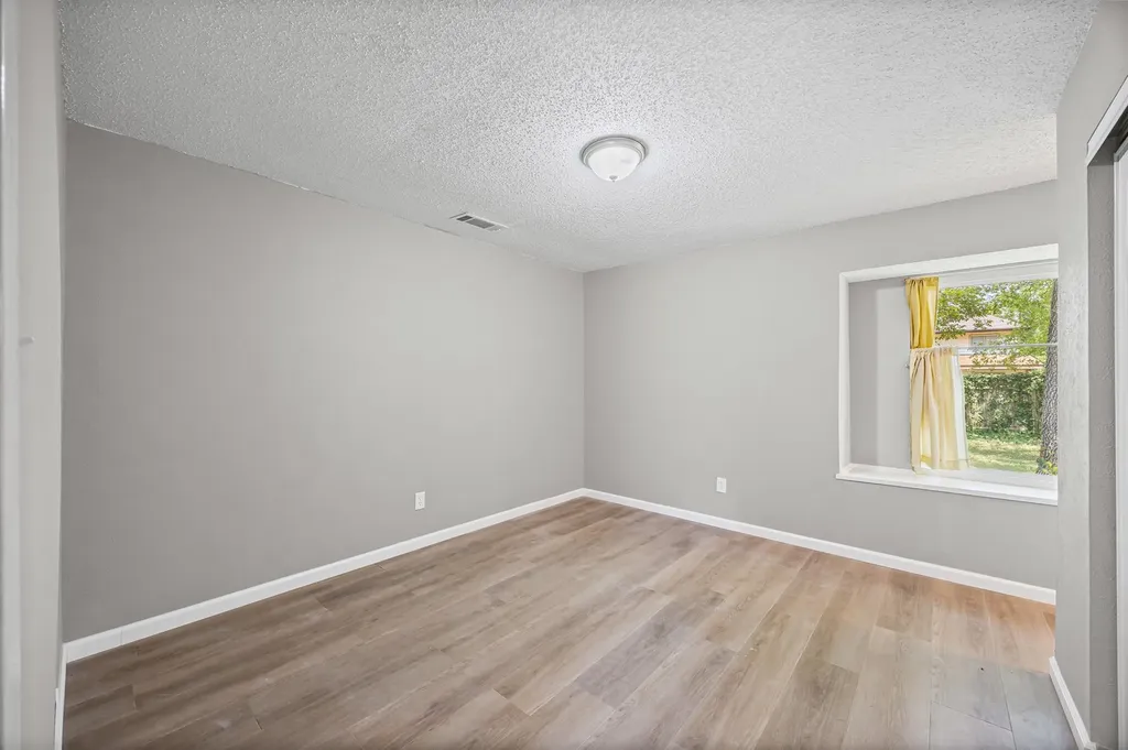 1206 S Trace Drive Austin TX 78745