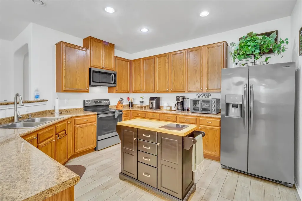 460 Waterleaf Boulevard Kyle TX 78640