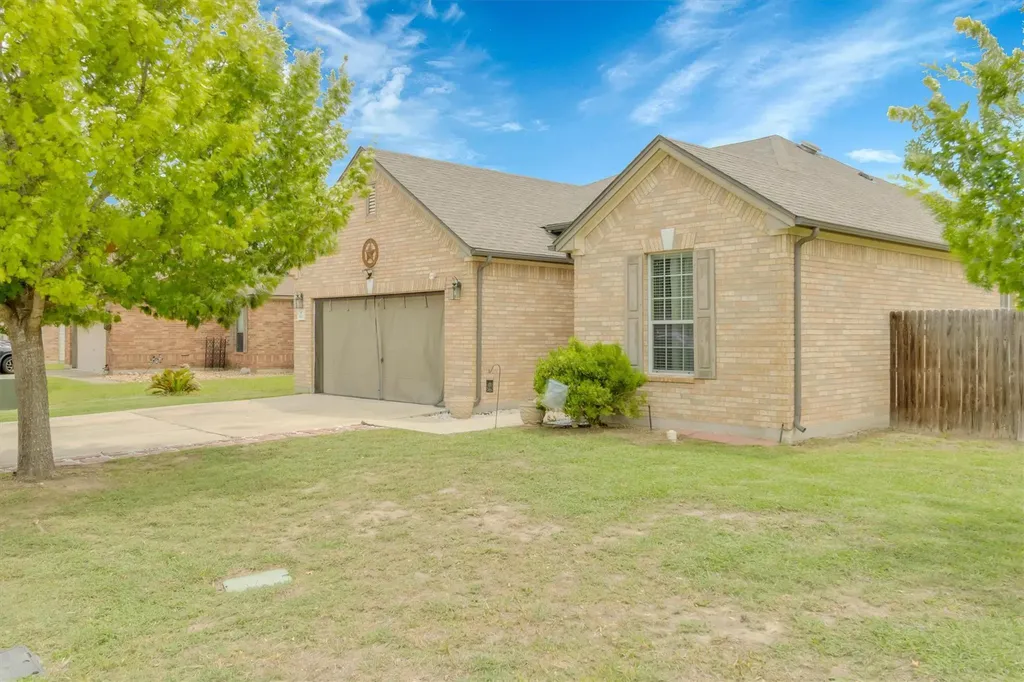 460 Waterleaf Boulevard Kyle TX 78640