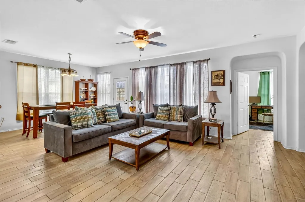 460 Waterleaf Boulevard Kyle TX 78640