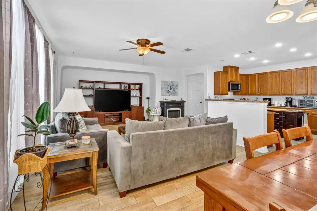460 Waterleaf Boulevard Kyle TX 78640