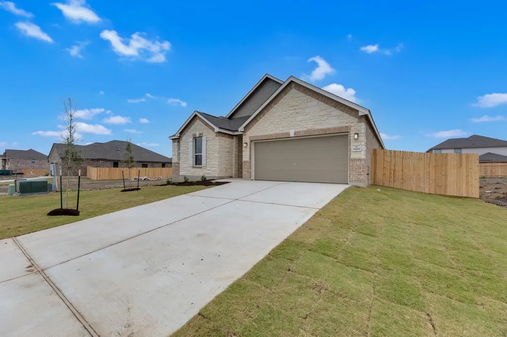 15009 Kiger Mustang Drive Manor TX 78653