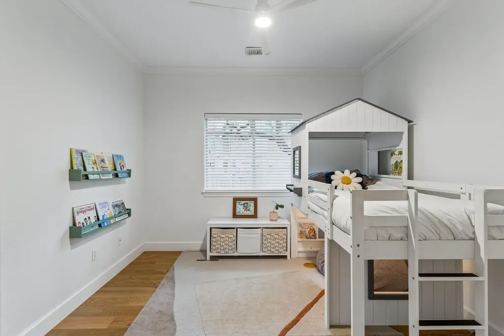 8112 Alophia Drive Austin TX 78739