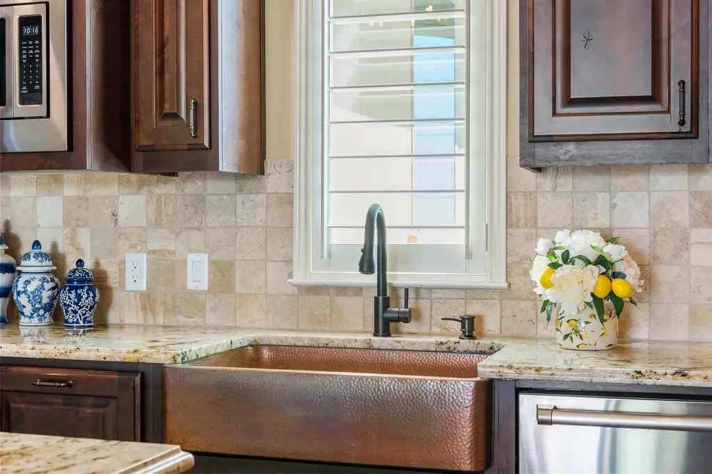 224 Neville Wood Court Austin TX 78738