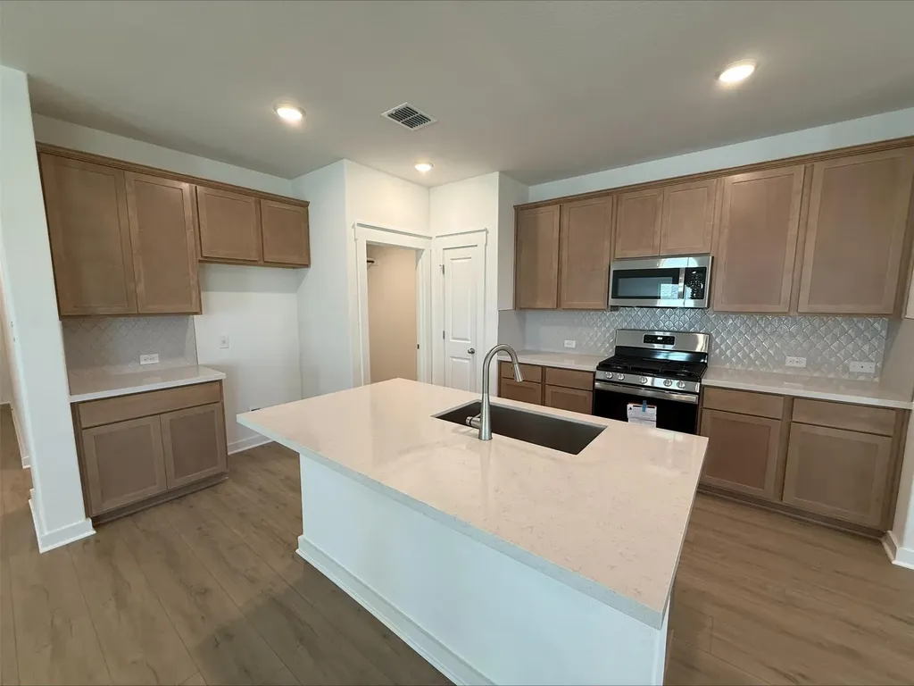 20432 Gillbrand Road Manor TX 78653