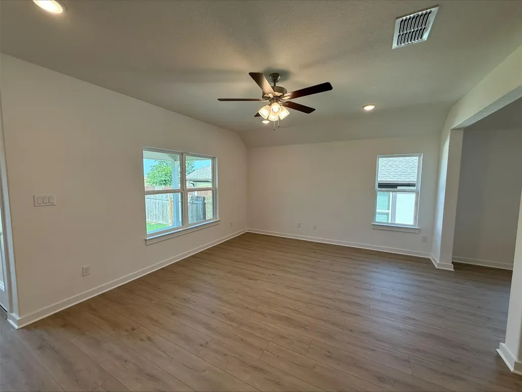 20432 Gillbrand Road Manor TX 78653