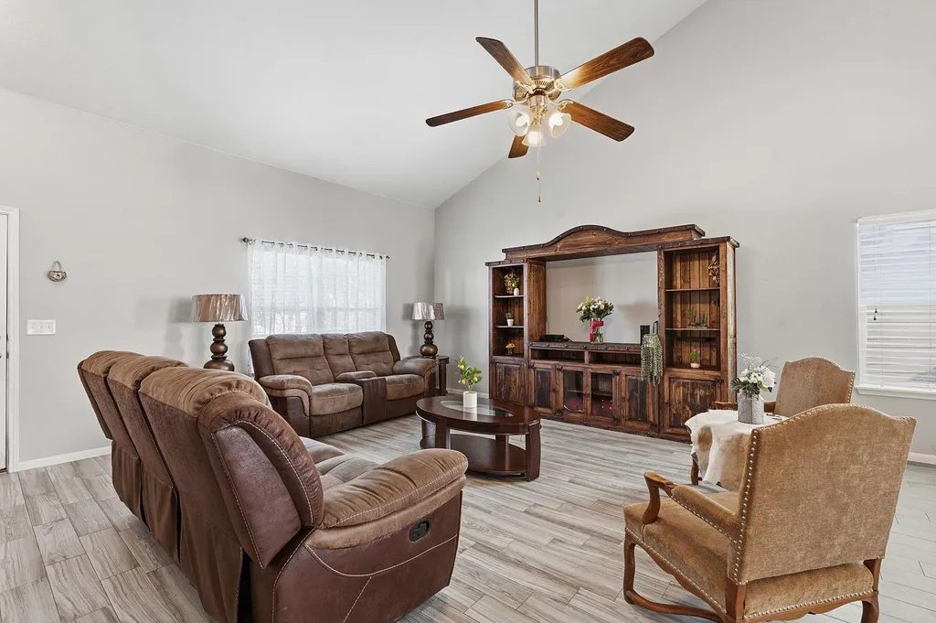 15101 Shell Bark Cove Austin TX 78724