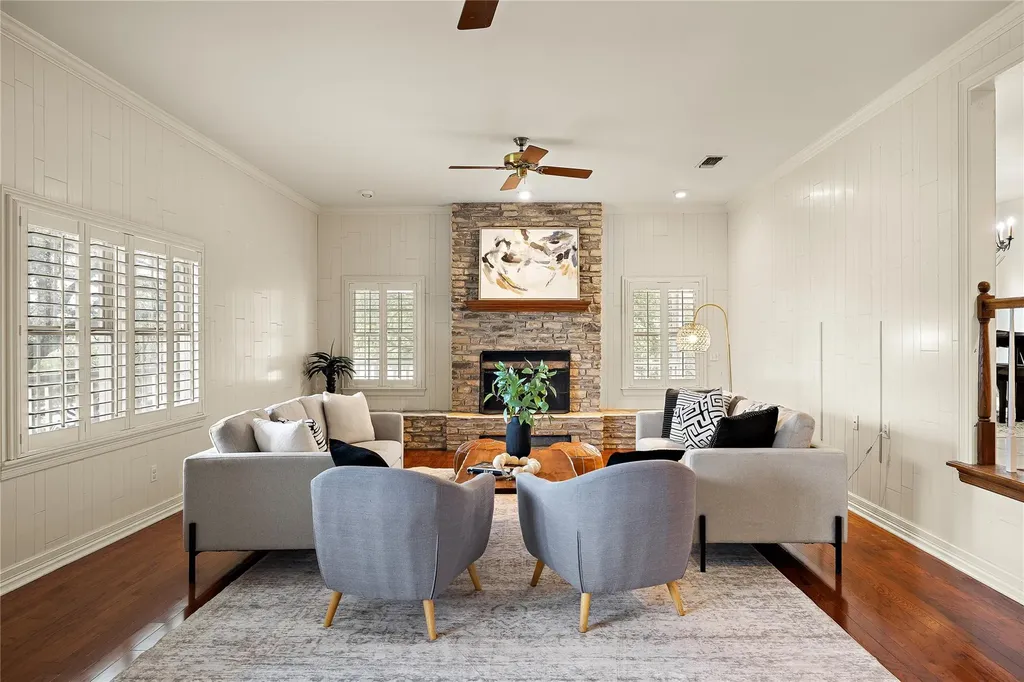 901 Lauder Drive Spicewood TX 78669