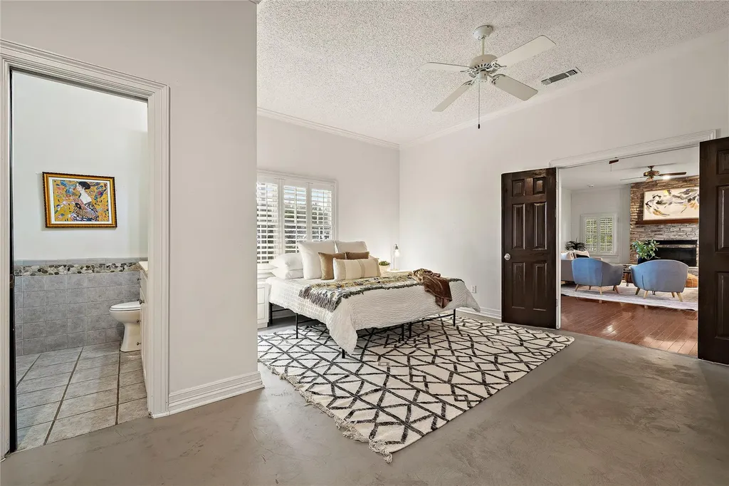 901 Lauder Drive Spicewood TX 78669