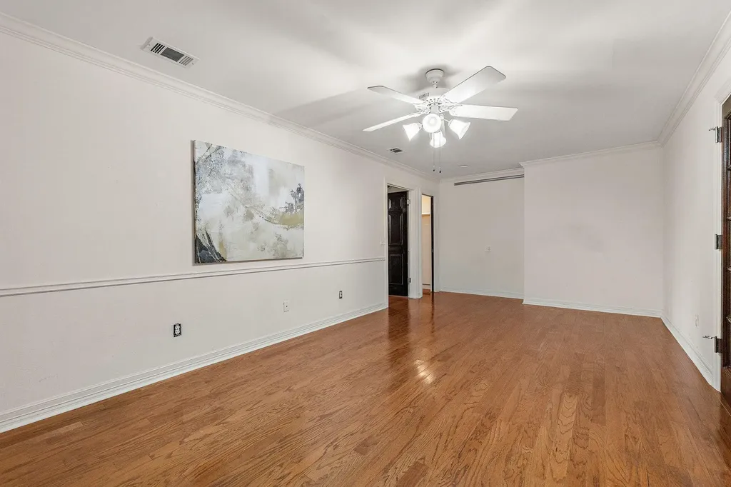 901 Lauder Drive Spicewood TX 78669
