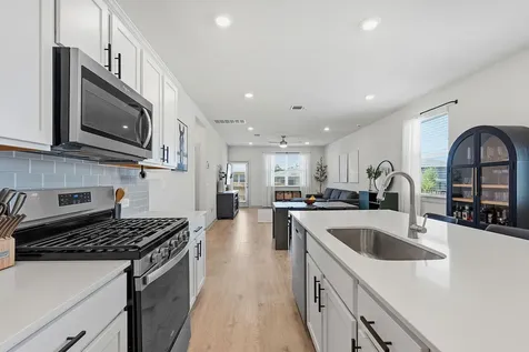 2216 Tucker Lane Austin TX 78754
