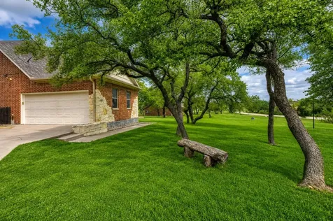 326 Sunrise Hills Lampasas TX 76550