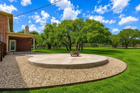 326 Sunrise Hills Lampasas TX 76550