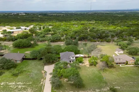 326 Sunrise Hills Lampasas TX 76550