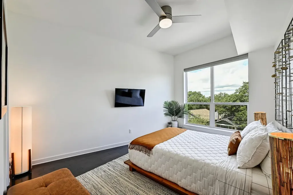2003 Wilson Street Austin TX 78704
