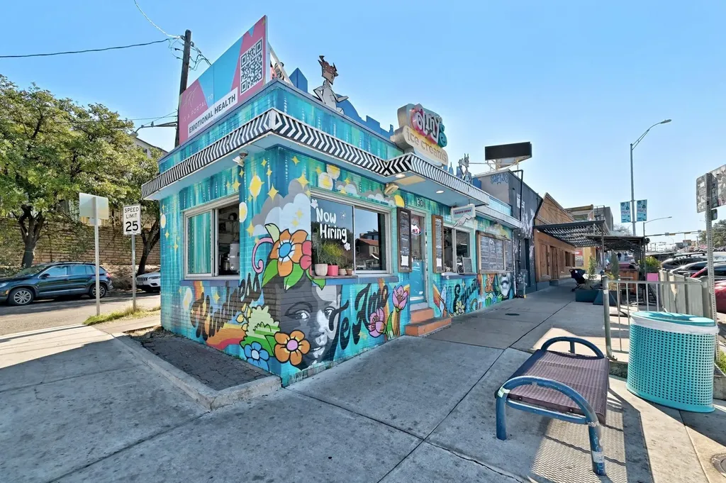2003 Wilson Street Austin TX 78704