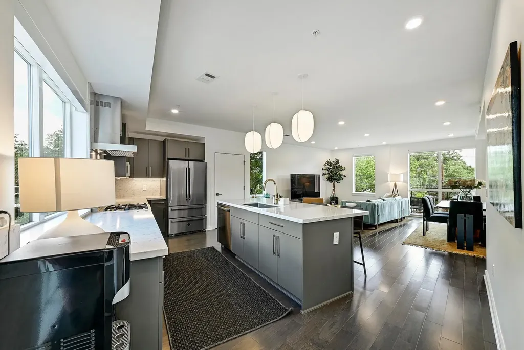 2003 Wilson Street Austin TX 78704