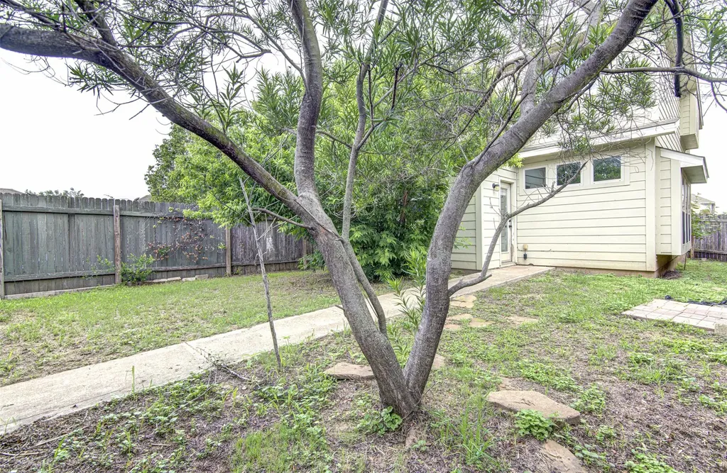 4527 Kind Way Austin TX 78725