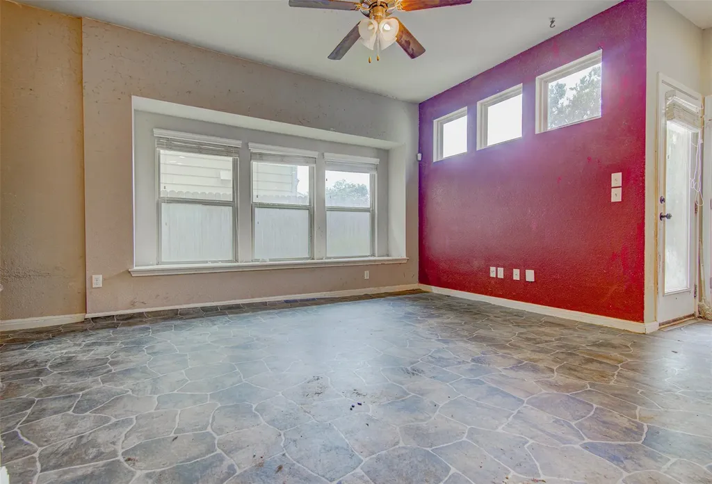 4527 Kind Way Austin TX 78725