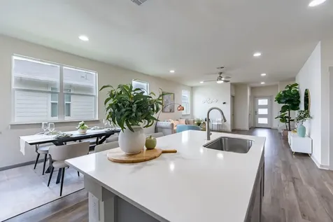 7916 City Top Boulevard Austin TX 78724