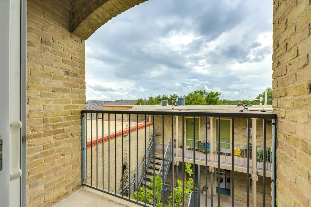 3431 North Hills Drive Austin TX 78731
