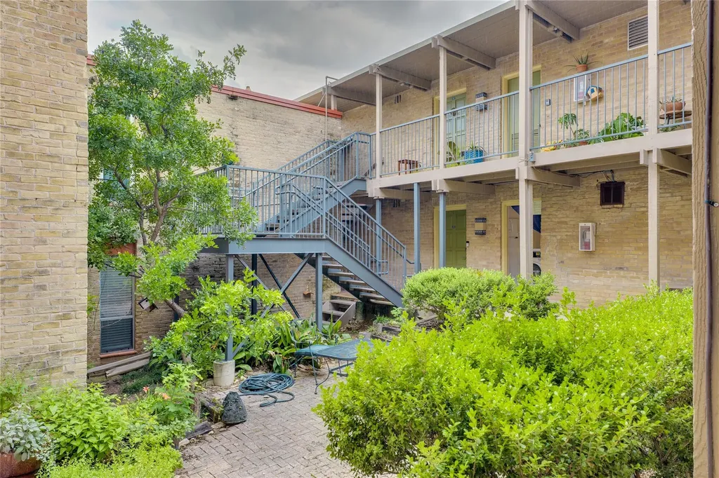 3431 North Hills Drive Austin TX 78731