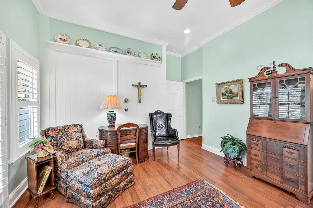 672 County Road 447 Waelder TX 78959