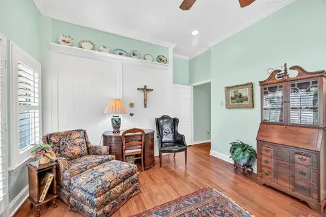 672 County Road 447 Waelder TX 78959