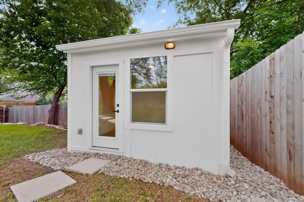 14902 Longbranch Drive Austin TX 78734