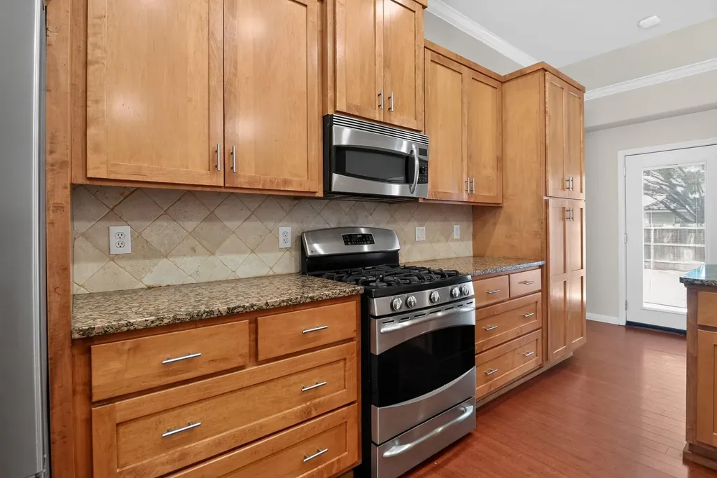 102 River Down Road Georgetown TX 78628