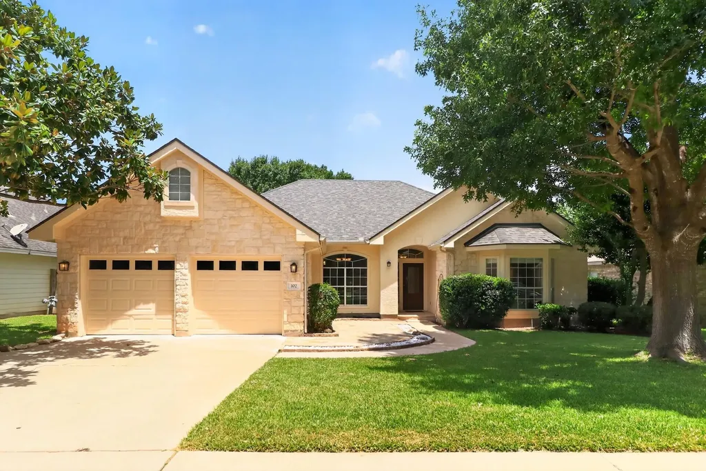 102 River Down Road Georgetown TX 78628