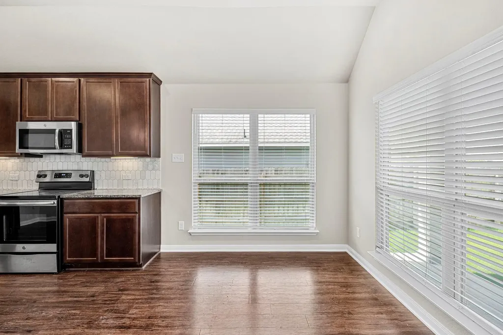5338 Lancaster Drive Belton TX 76513