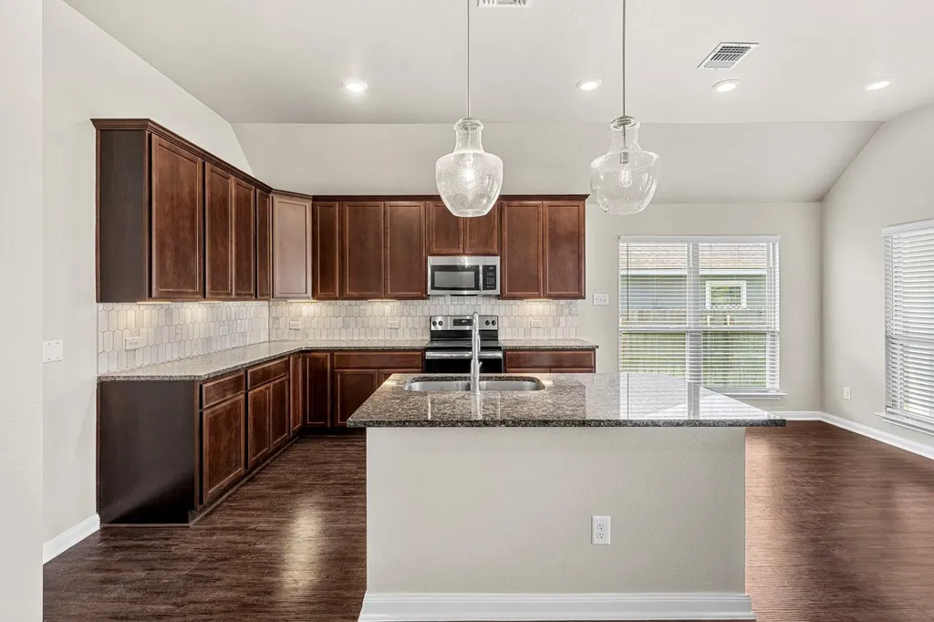 5338 Lancaster Drive Belton TX 76513