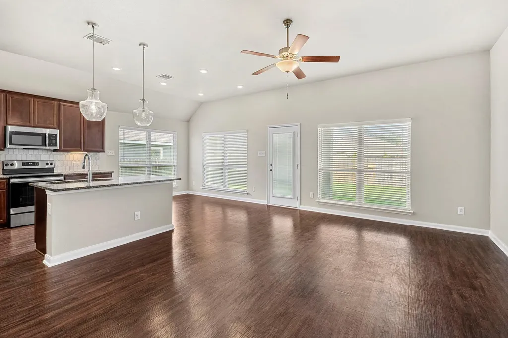 5338 Lancaster Drive Belton TX 76513