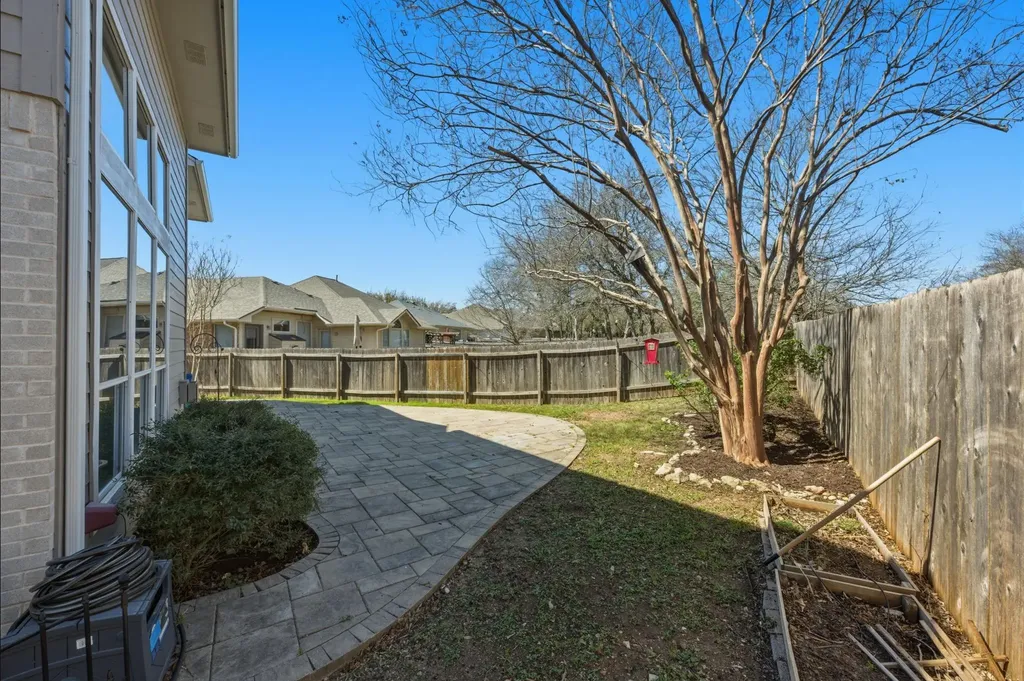 6810 Poncha Pass Austin TX 78749