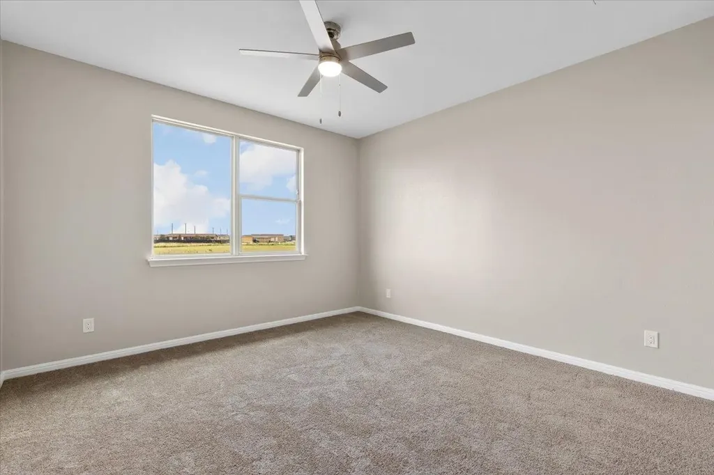 151 Bianca Circle Del Valle TX 78617