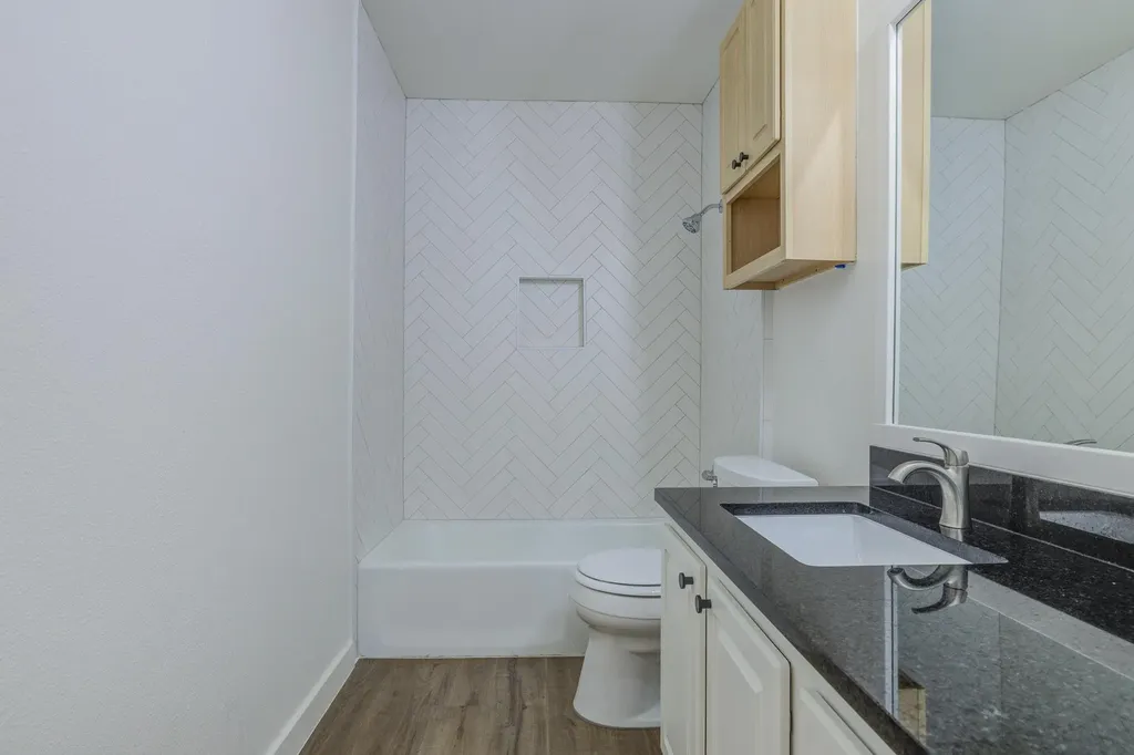 4508 Smooth Oak Austin TX 78759