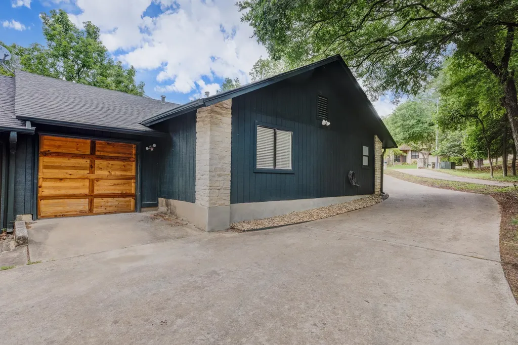 4508 Smooth Oak Austin TX 78759