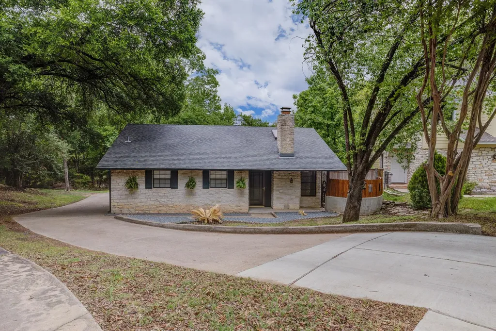 4508 Smooth Oak Austin TX 78759