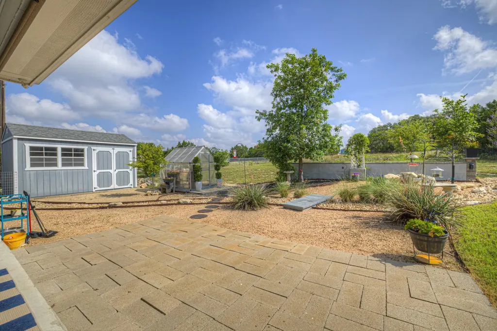 1720 Rocky Ridge Loop Canyon Lake TX 78133