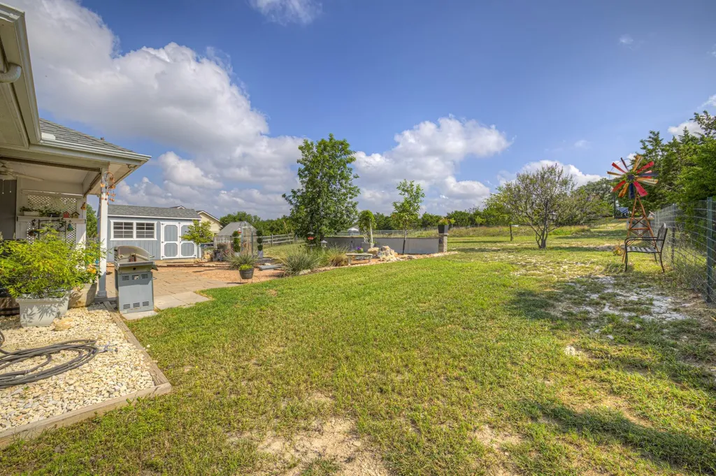 1720 Rocky Ridge Loop Canyon Lake TX 78133