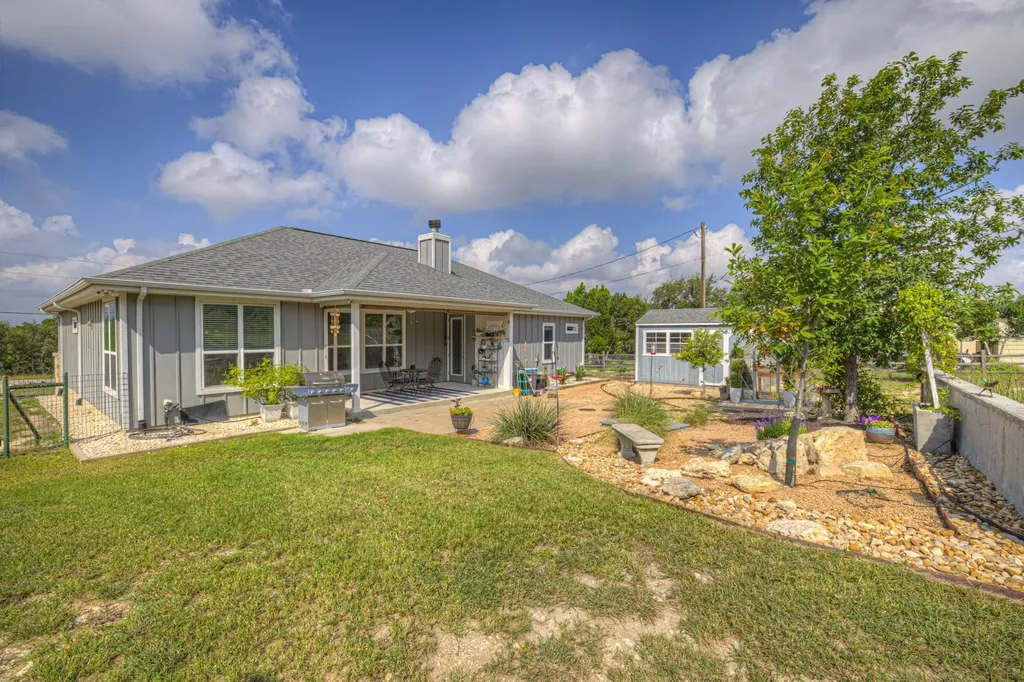 1720 Rocky Ridge Loop Canyon Lake TX 78133