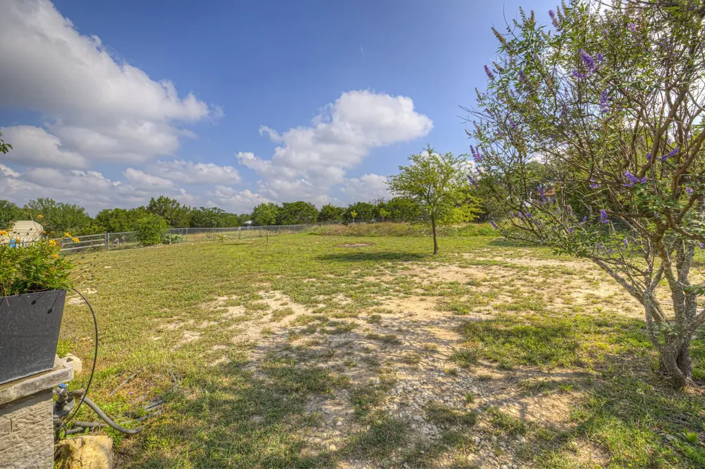1720 Rocky Ridge Loop Canyon Lake TX 78133