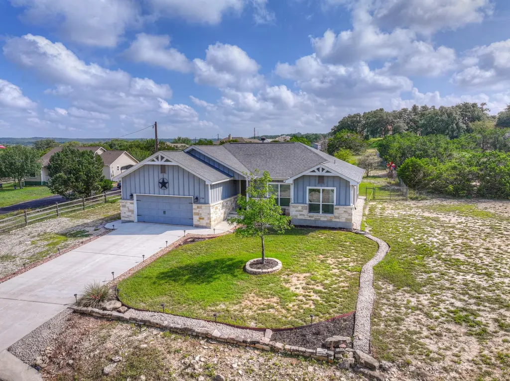 1720 Rocky Ridge Loop Canyon Lake TX 78133