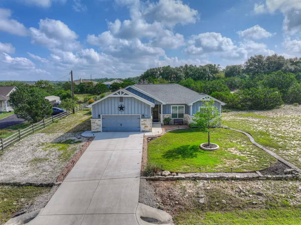 1720 Rocky Ridge Loop Canyon Lake TX 78133